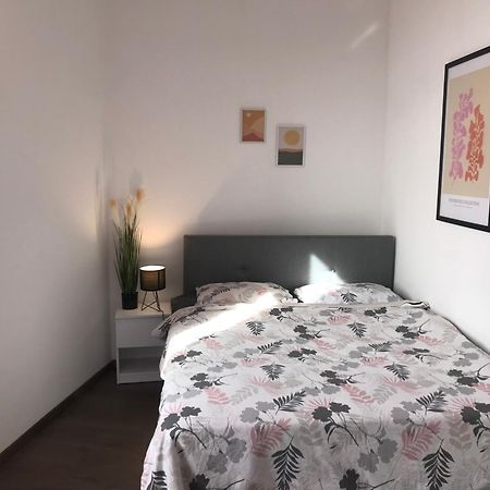 River City Apartments Рийека Екстериор снимка