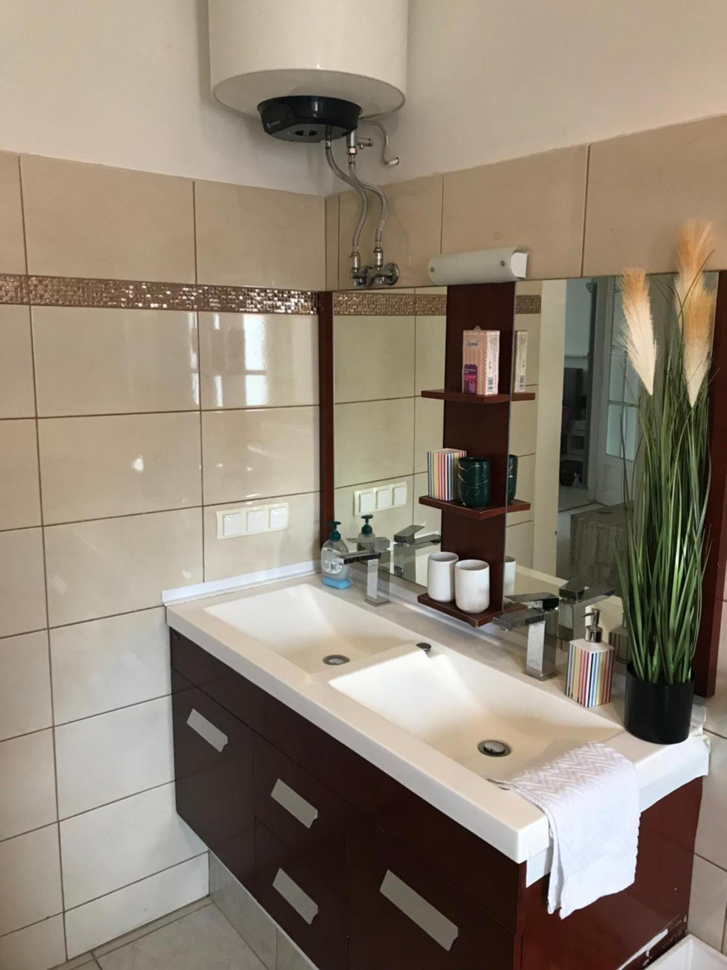 River City Apartments Рийека Екстериор снимка